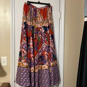 Multi color floral skirt,xl,Cupid,very good condition.
